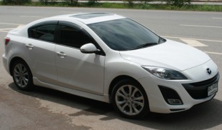 mazda3-1.jpg