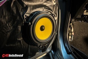 VIOS ชุดอัพเกรด จอ ALPINE + ชุดลำโพง JL BASS BOX ALPINE 009