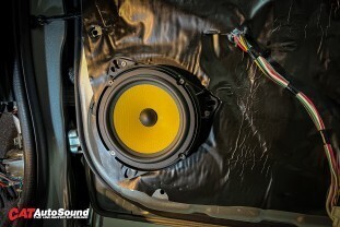 VIOS ชุดอัพเกรด จอ ALPINE + ชุดลำโพง JL BASS BOX ALPINE 011