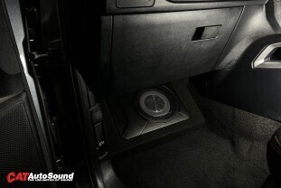 Ford Ranger Stormtrak 2024+ FOCAL + BASSBOX ALPINE + DSP-AMP STEG 003