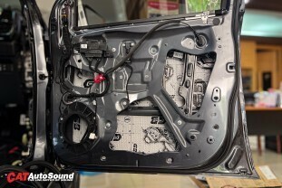 Ford Ranger Stormtrak 2024+ FOCAL + BASSBOX ALPINE + DSP-AMP STEG 007