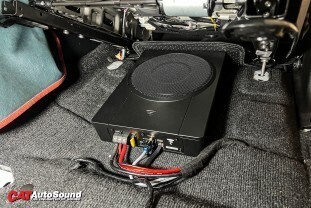 ISUZU MU-X ALPINE+FOCAL 004