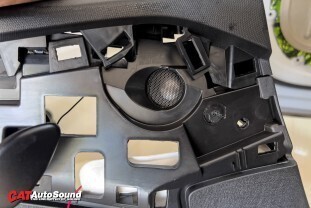 Dolphin อัพเกรดลำฑงคู่หน้า JL Audio 009