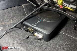 FORTUNER ติดซับ BLAUPUNKT XLf 8120 AD 008