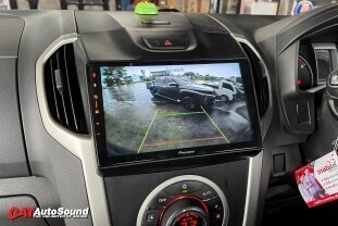 ISUZU D-MAX Pioneer DMH-AP6650BT ใช้กล้องเดิม 004