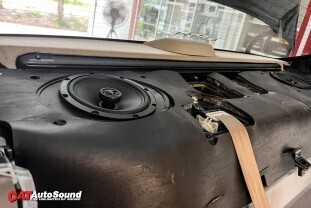 Camry 2003-2007 จอแอนดรอย yuemi P5 ชุดลำโพงFocal Auditor 012