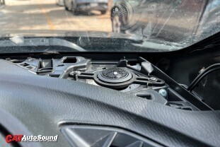 MAZDA 2 Skyactiv อัพเกรดลำโพง Rainbow el-c6.2p 008